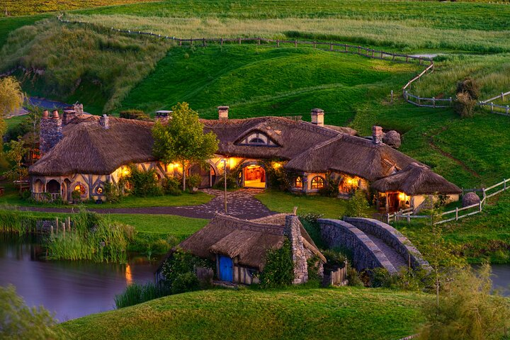 Private 2 Day Tour: Hobbiton, Waitomo, Rotorua Geothermal & Hamilton Gardens - Photo 1 of 25